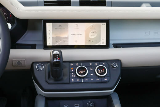 לנדרובר דיפנדר לנדרובר דיפנדר